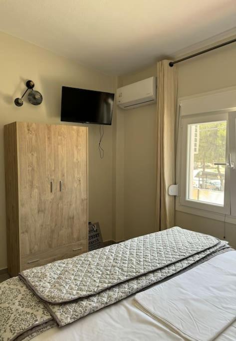 Seaviewapartment Ofrínion Extérieur photo